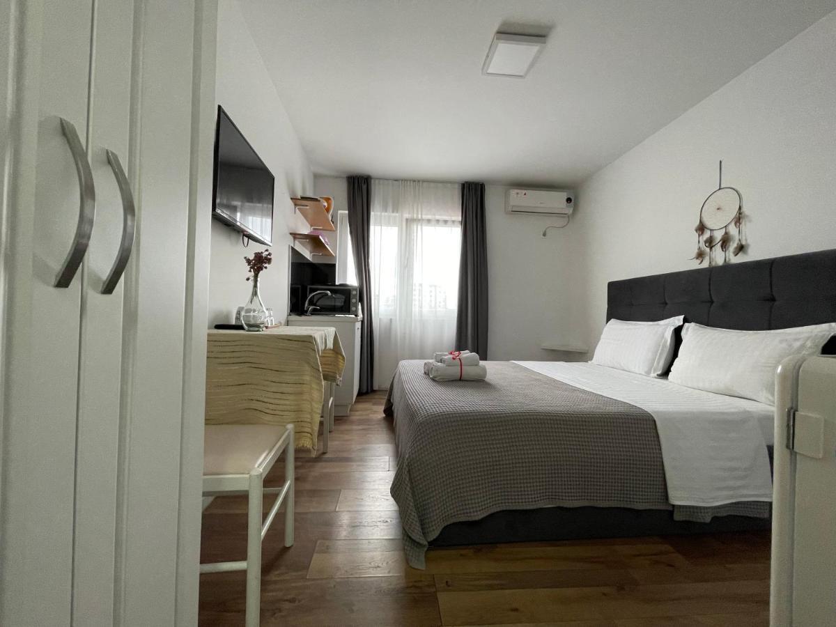 Central Studio Apartments Τίρανα Εξωτερικό φωτογραφία