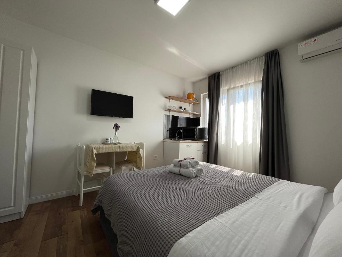 Central Studio Apartments Τίρανα Εξωτερικό φωτογραφία