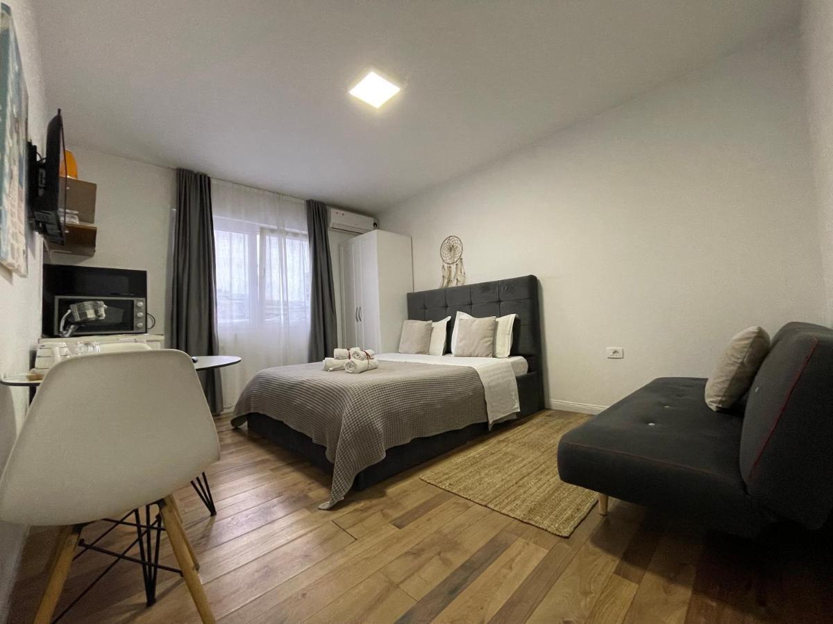 Central Studio Apartments Τίρανα Εξωτερικό φωτογραφία