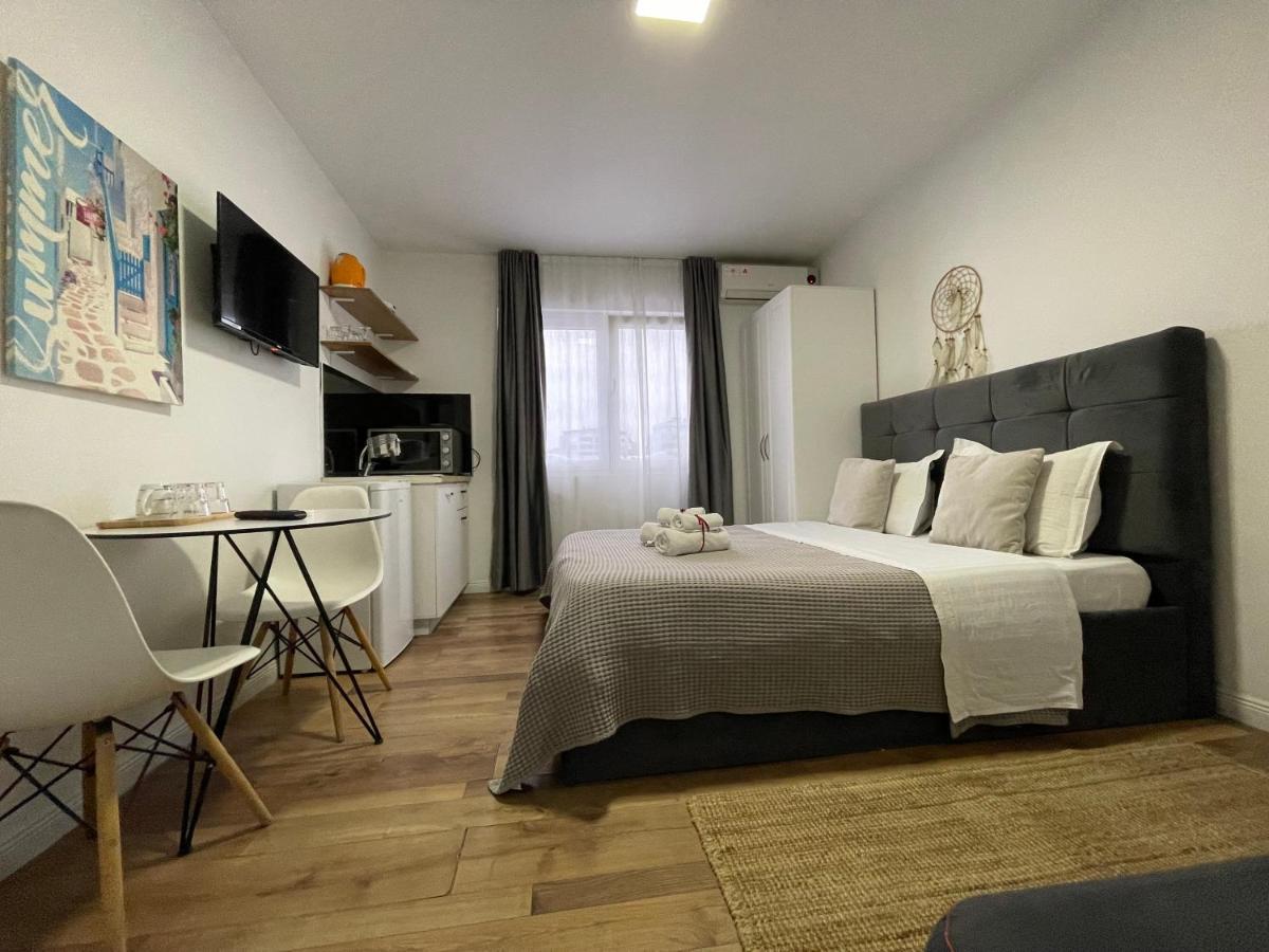 Central Studio Apartments Τίρανα Εξωτερικό φωτογραφία