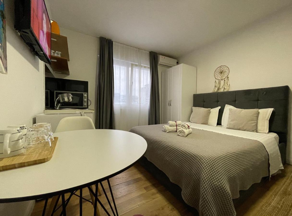Central Studio Apartments Τίρανα Εξωτερικό φωτογραφία