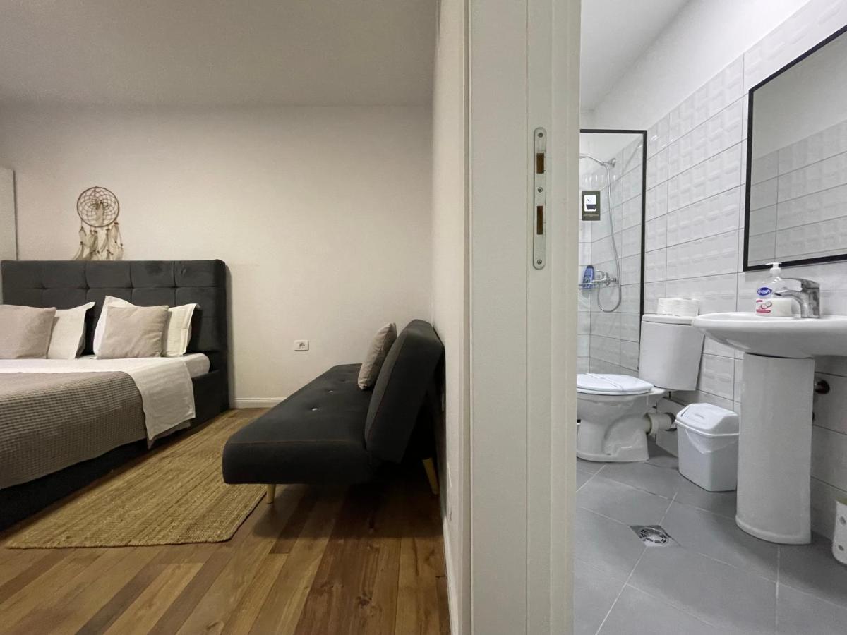 Central Studio Apartments Τίρανα Εξωτερικό φωτογραφία